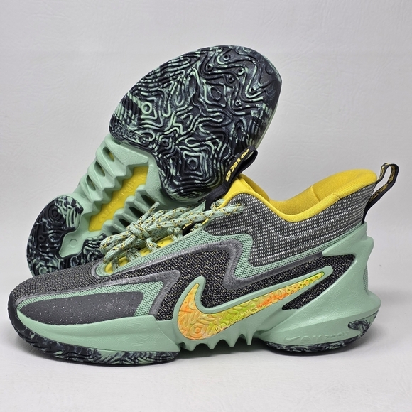 Nike Cosmic Unity 2Men's Size 9 Shoes Enamel Green Iron GreyDH1537 300 New